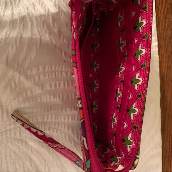 Vera Bradley with matching wallet and wristlet - Picture 7 of 10